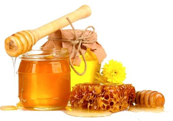 Le miel dans l'alimentation quotidienne d'un homme aide à augmenter la puissance